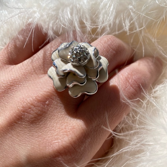 Camellia Floral Ring with Rhinestones - Picture 2 of 3